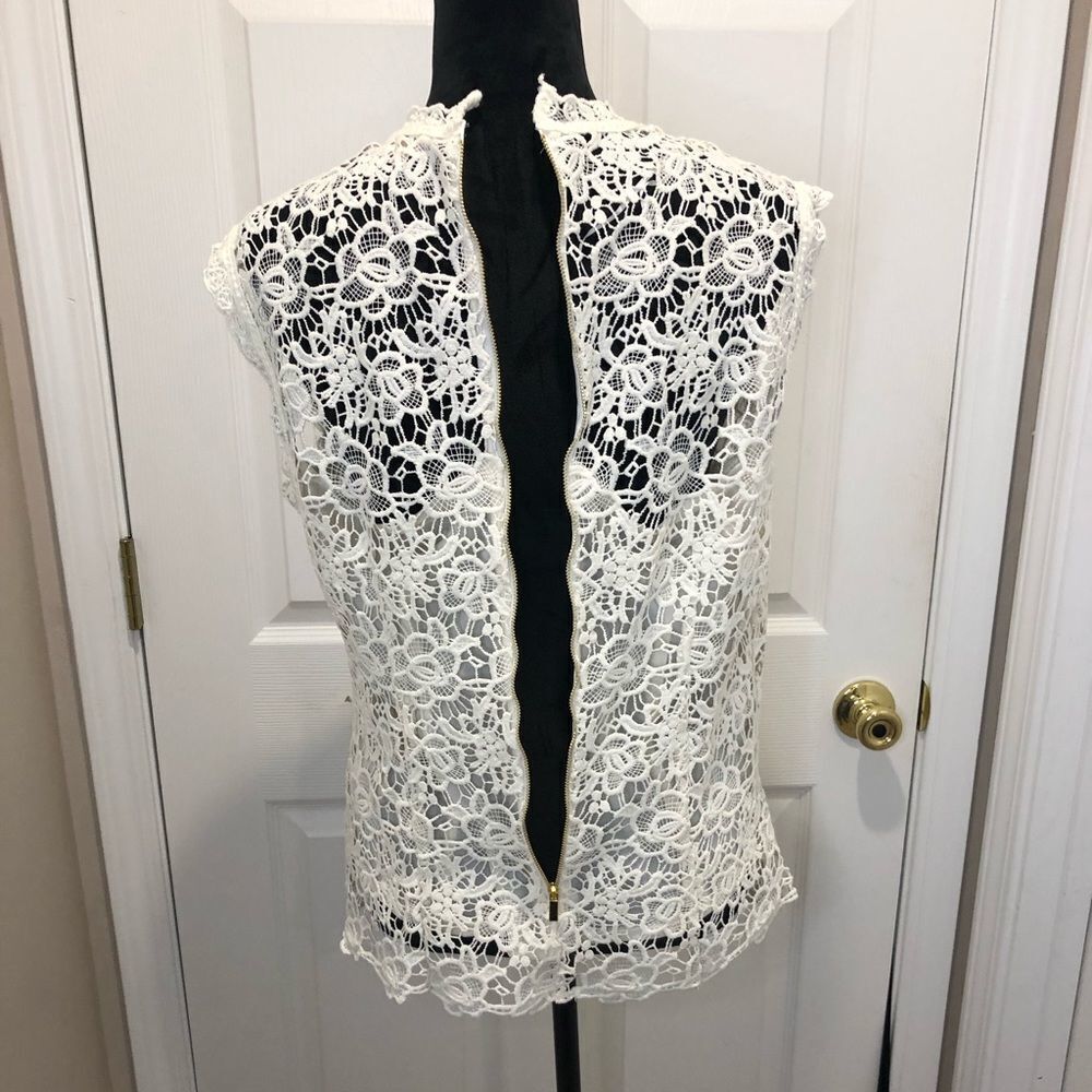 Nanette Lepore cream crocheted sleeveless top size large - Picture 8 of 16